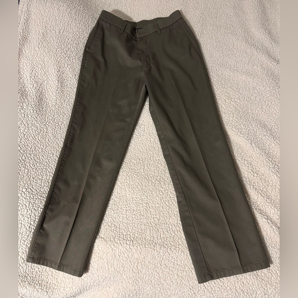 Haggar H26 Trademark Brand Men’s slacks pants 32 X 32 labeled cotton dark brown